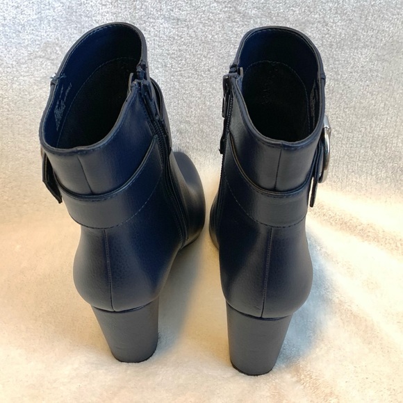 NEW Jones New York Size 8.5 Women Navy Blue Boots - Picture 4 of 7